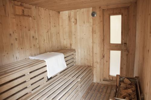 sauna nudista