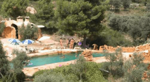 piscina naturista