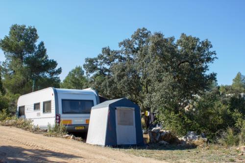 parcela camping nudista